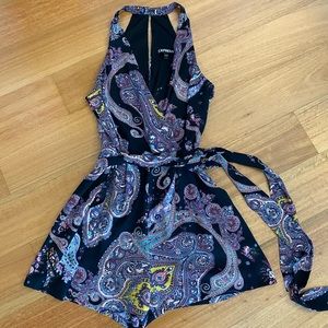 Black patterned romper